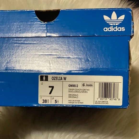 Adidas Women’s Ozelia ”Dash Grey” Size 7 Women’s - Picture 5 of 5